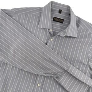 Donald J Trump Signature Collection Men's Gray Striped Dress Shirt‎